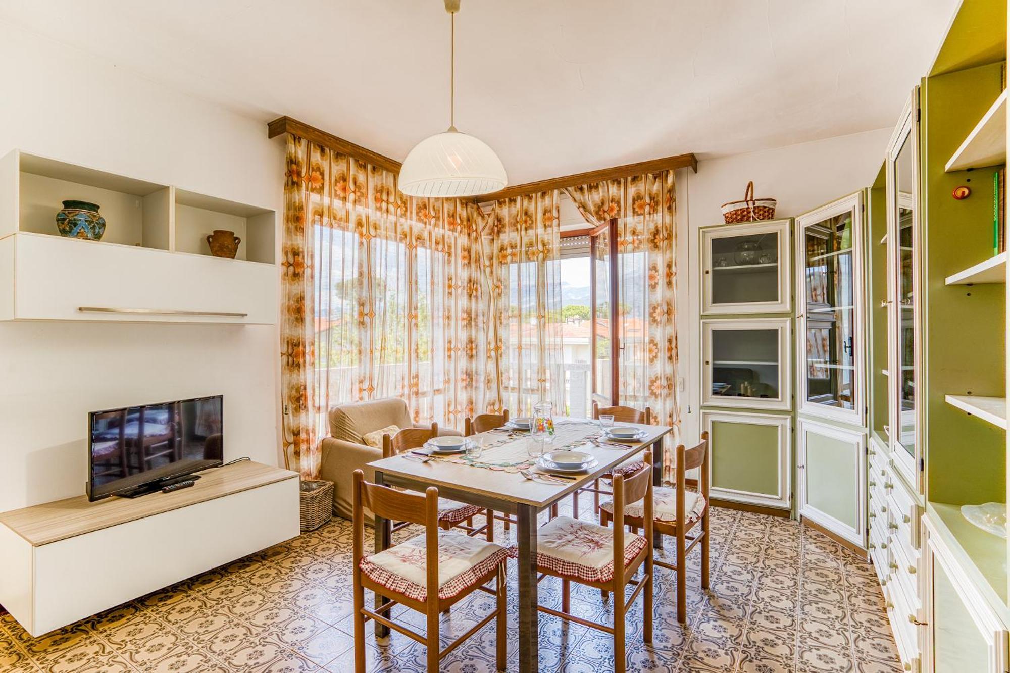 Casa Arno 500M From Beach - Happy Rentals Marina di Massa Exteriér fotografie