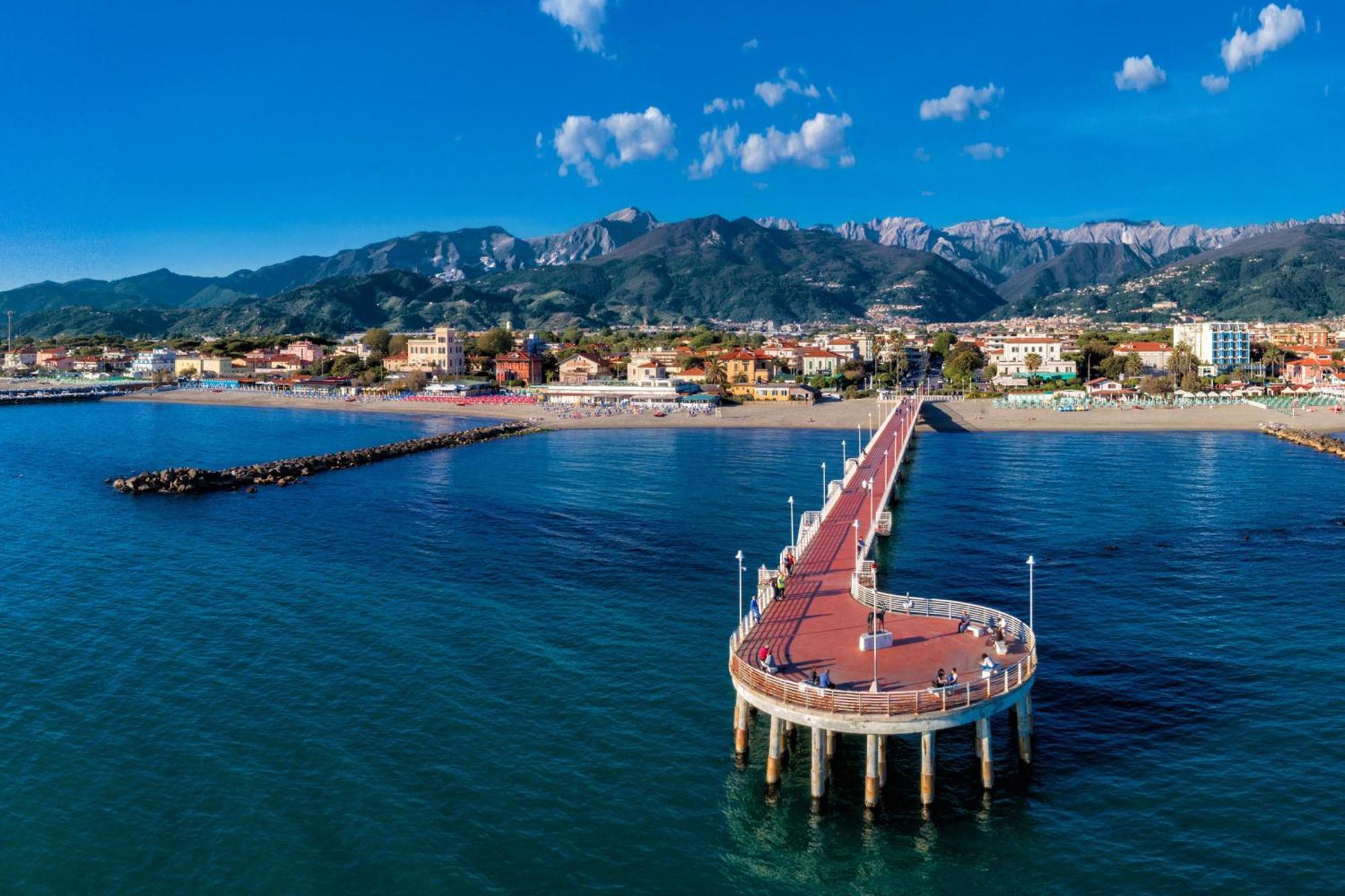 Casa Arno 500M From Beach - Happy Rentals Marina di Massa Exteriér fotografie